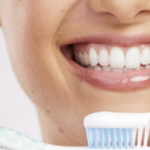 Cara Memutihkan Gigi Secara Alami dengan Aman dan Mudah